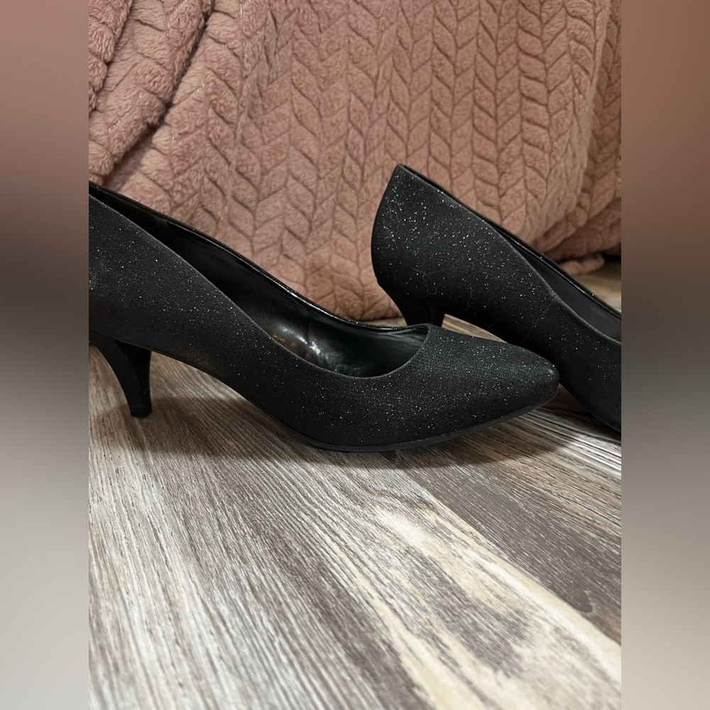 Black sparkly heels - Picture 3 of 4